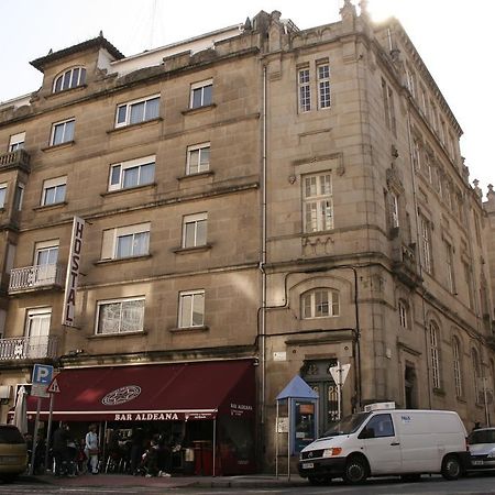 Pension Residencia Buenos Aires Vigo Esterno foto