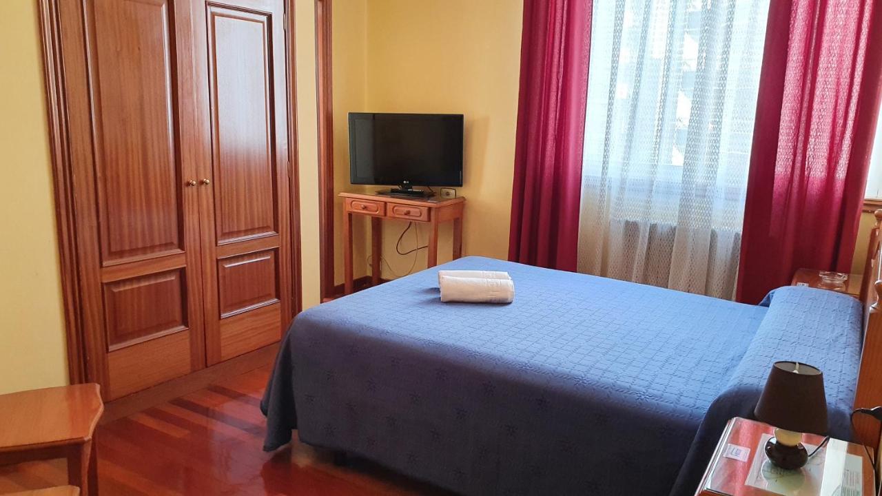 Pension Residencia Buenos Aires Vigo Esterno foto