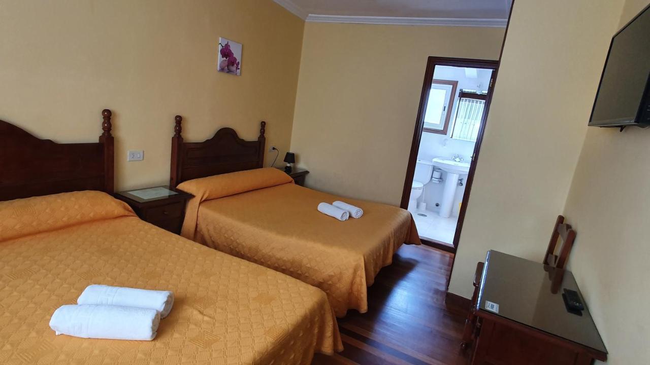 Pension Residencia Buenos Aires Vigo Esterno foto