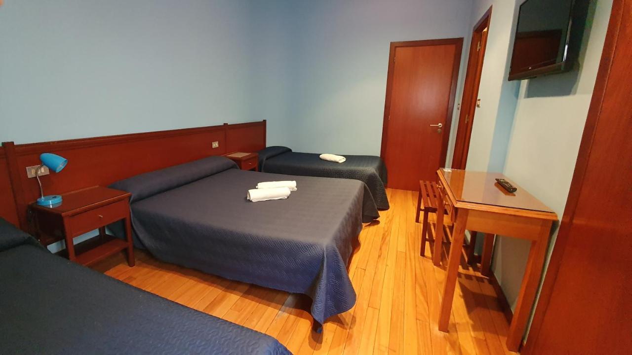Pension Residencia Buenos Aires Vigo Esterno foto