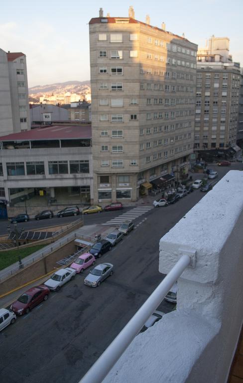 Pension Residencia Buenos Aires Vigo Esterno foto