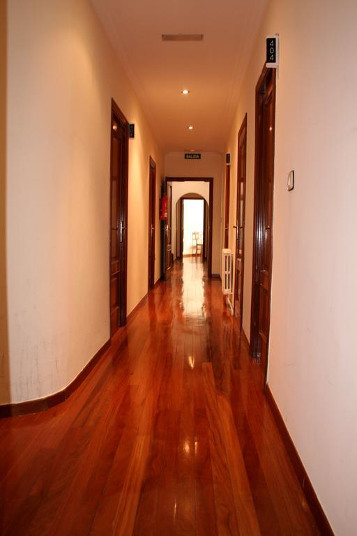 Pension Residencia Buenos Aires Vigo Esterno foto